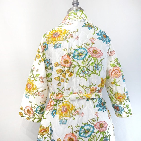 Vintage 60s Princess Lingerie Satin Wild Blooms Floral Quilted House Jacket - Picture 10 of 16